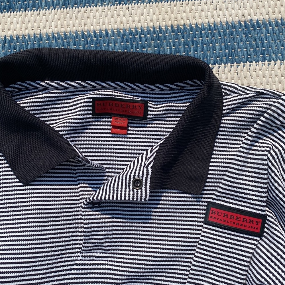 Burberry Mens L/S knit Polo, Like New! Black and white striped! Size Large! 🔥